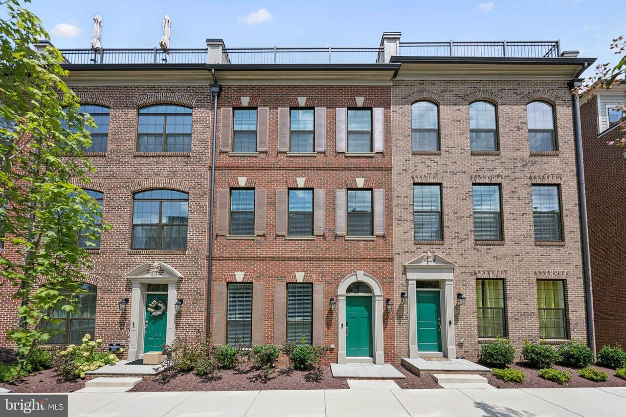 607 Skiff Way - Photo 1