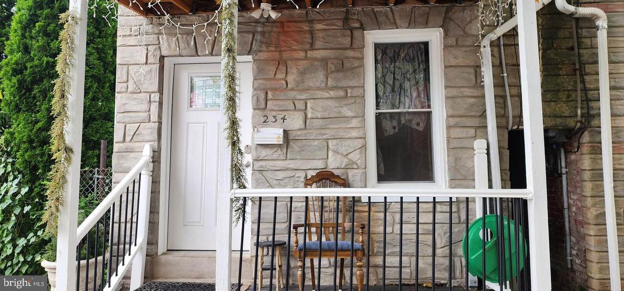 234 Orange Street - Photo 1