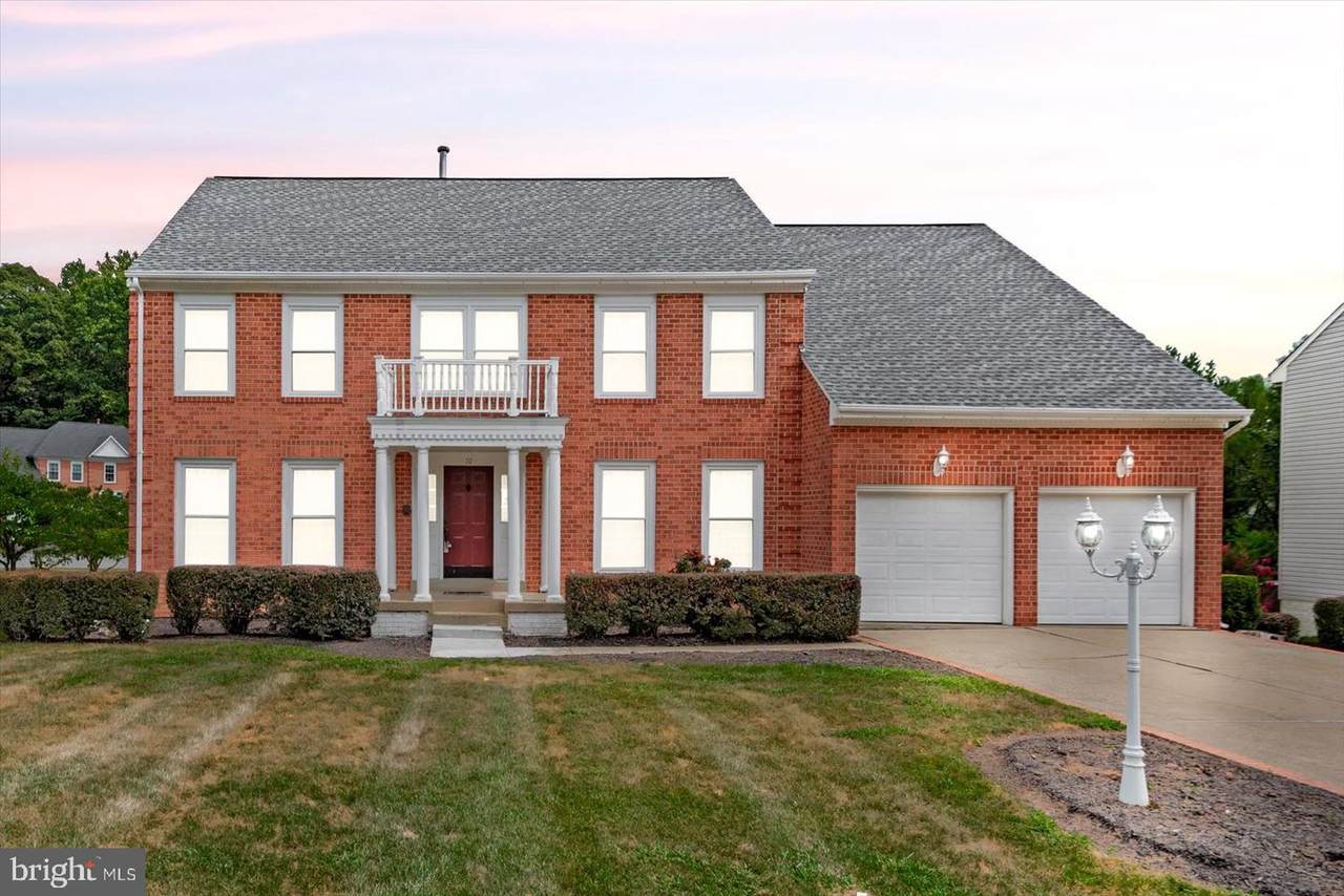 10 Sarasota Drive - Photo 1