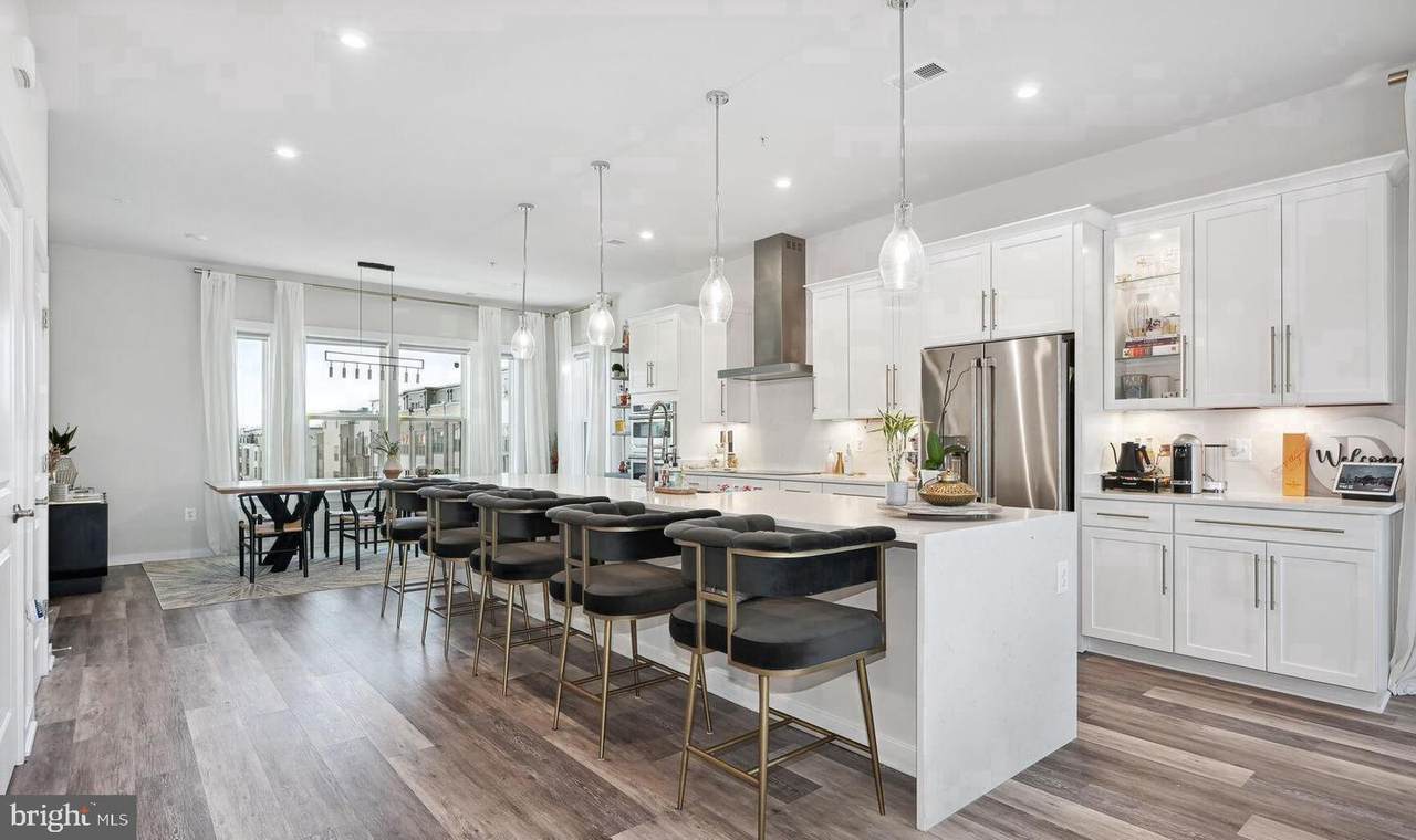 16204 Connors Way - Photo 1