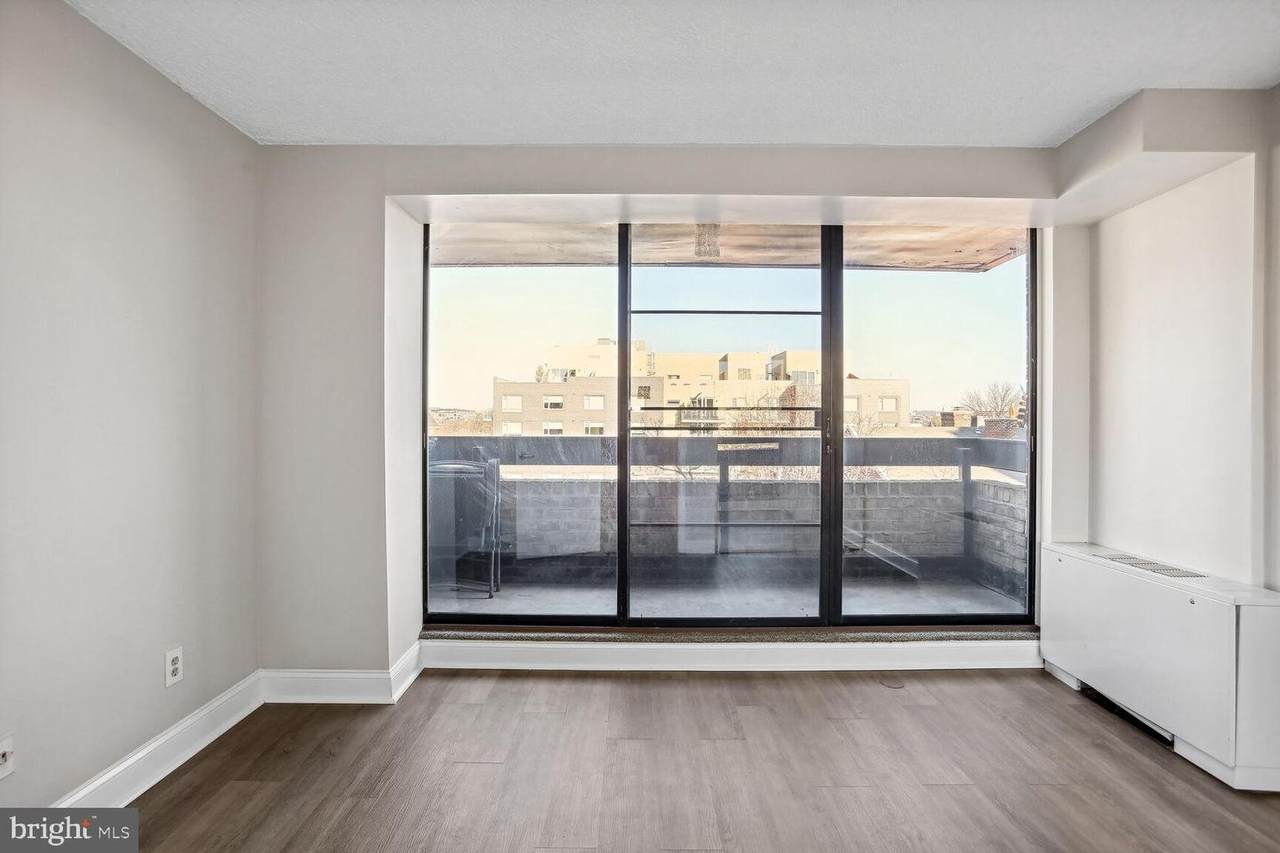 1245 13TH Street - Photo 1