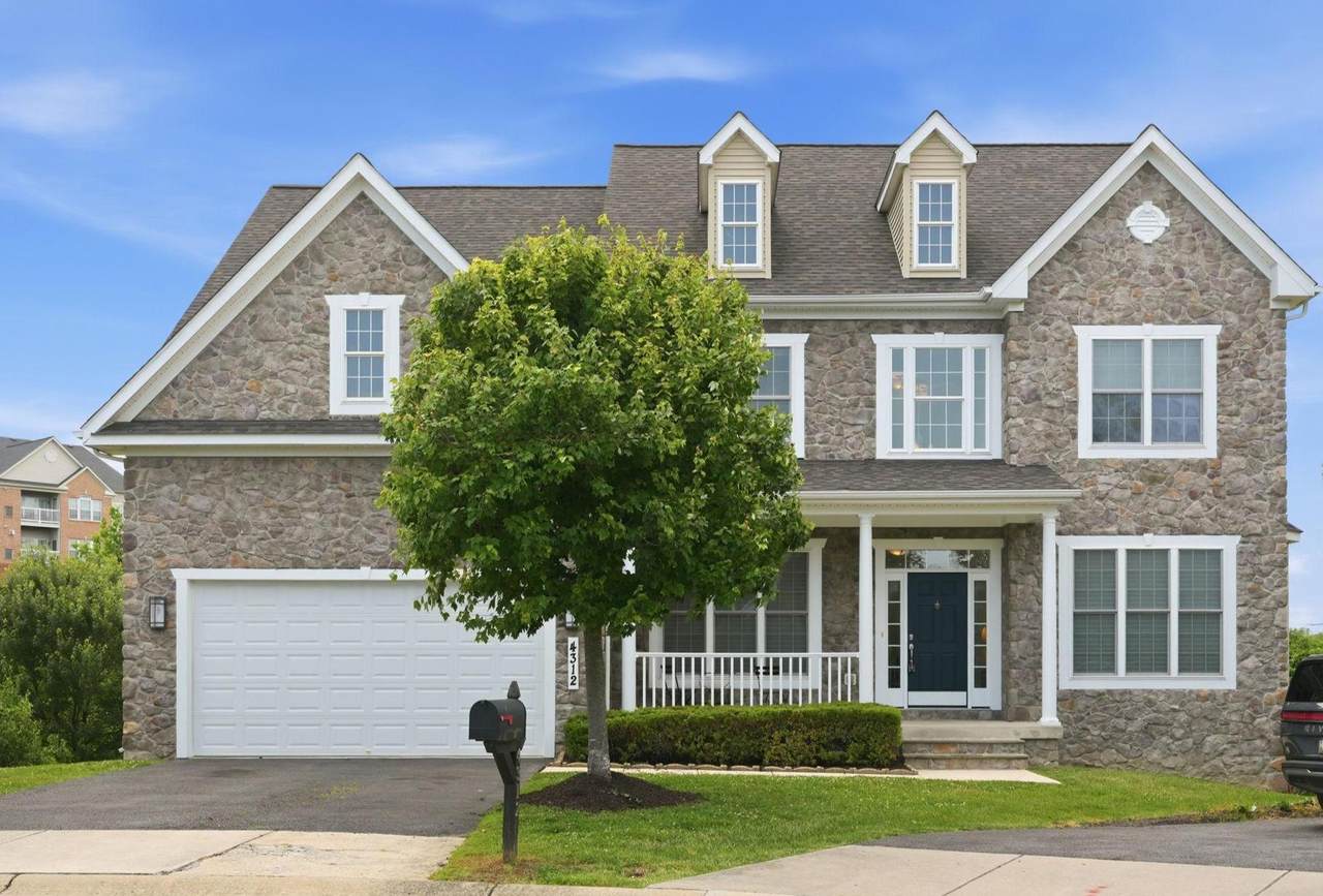 4312 Songsmith Lane - Photo 1