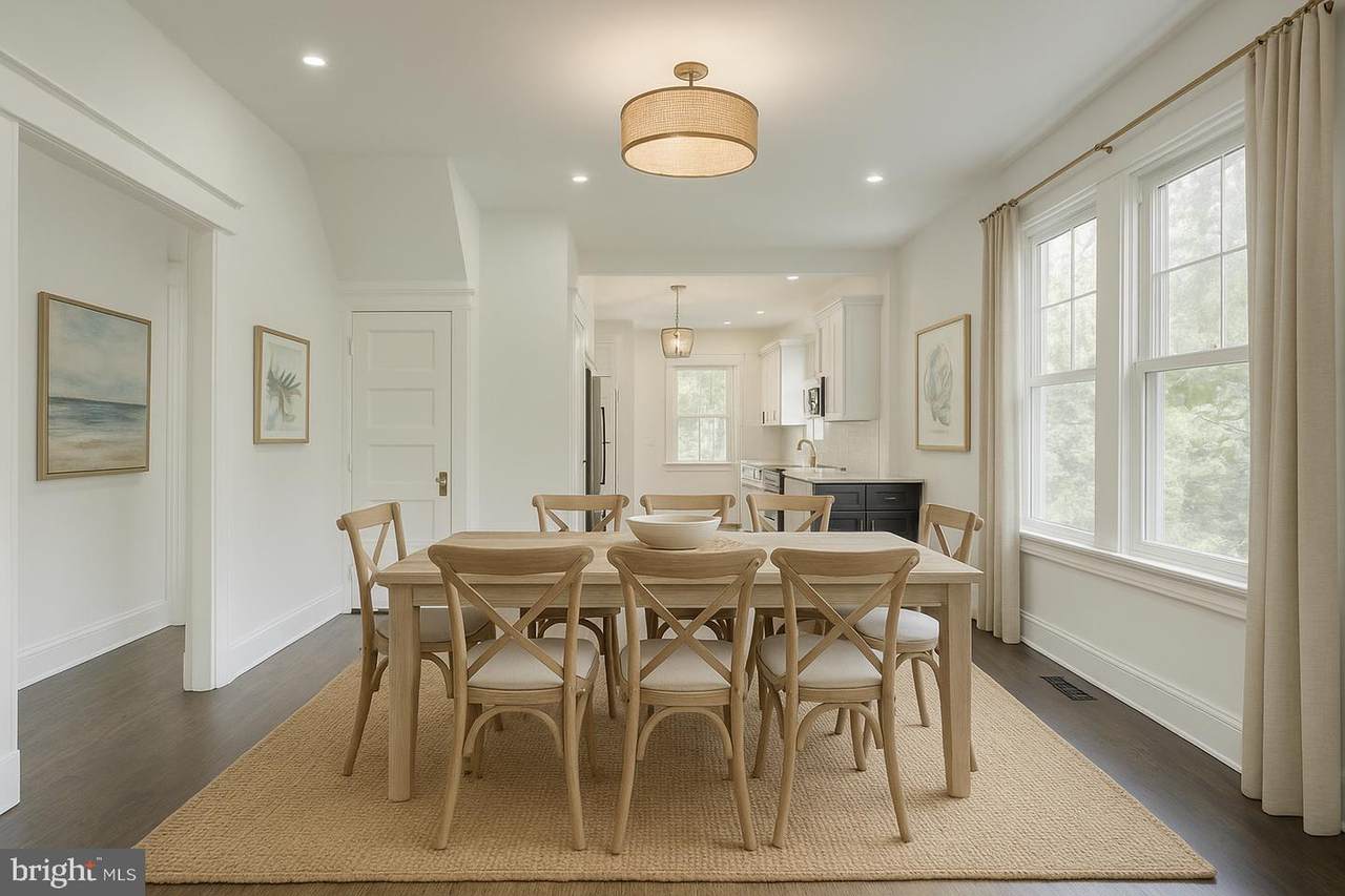 3214 5TH Street - Photo 1