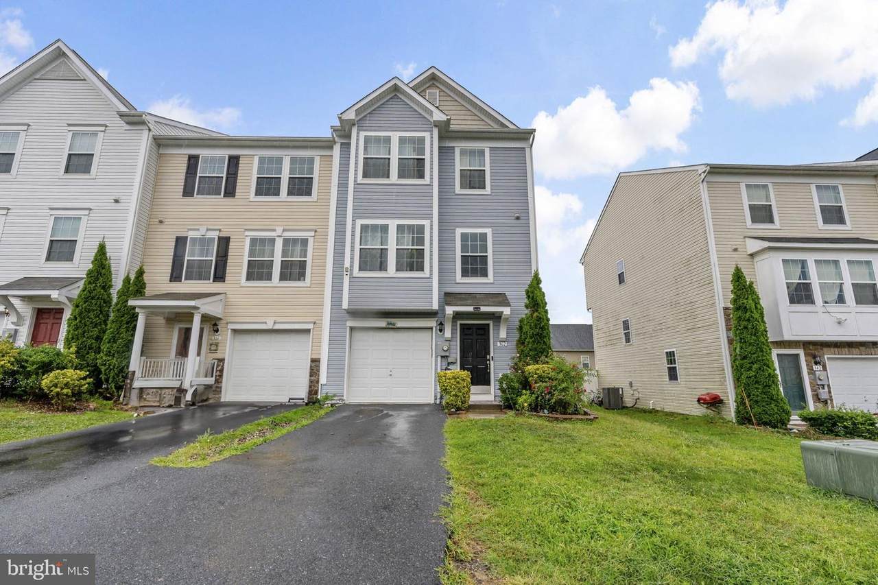 362 Rumbling Rock Road - Photo 1