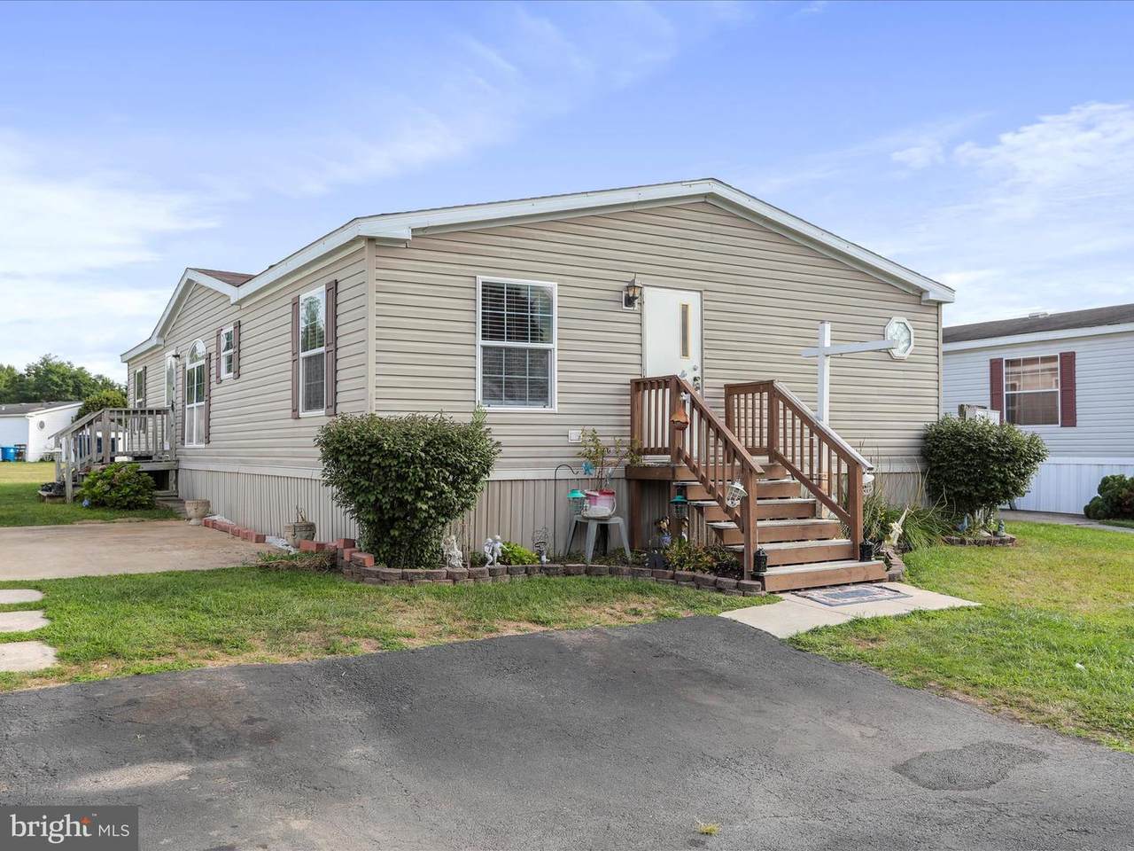 16810 Alcott Road - Photo 1