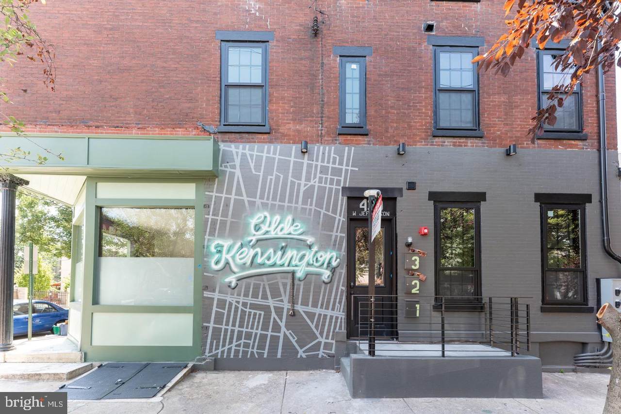 1454 Lawrence Street - Photo 1