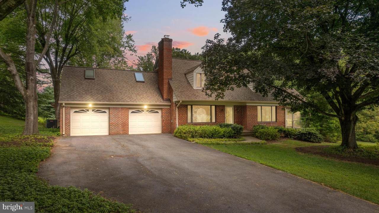 14612 Fairacres Road - Photo 1