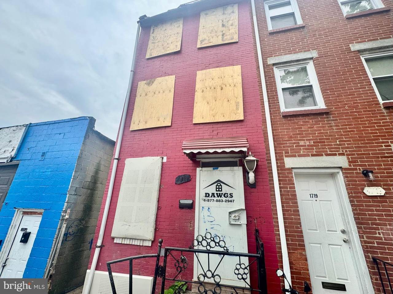 1717 Baltimore Street - Photo 1