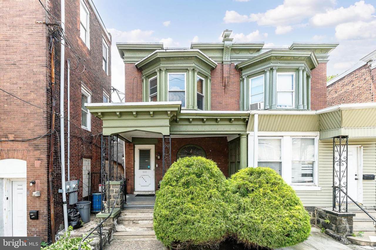 5214 Spruce Street - Photo 1