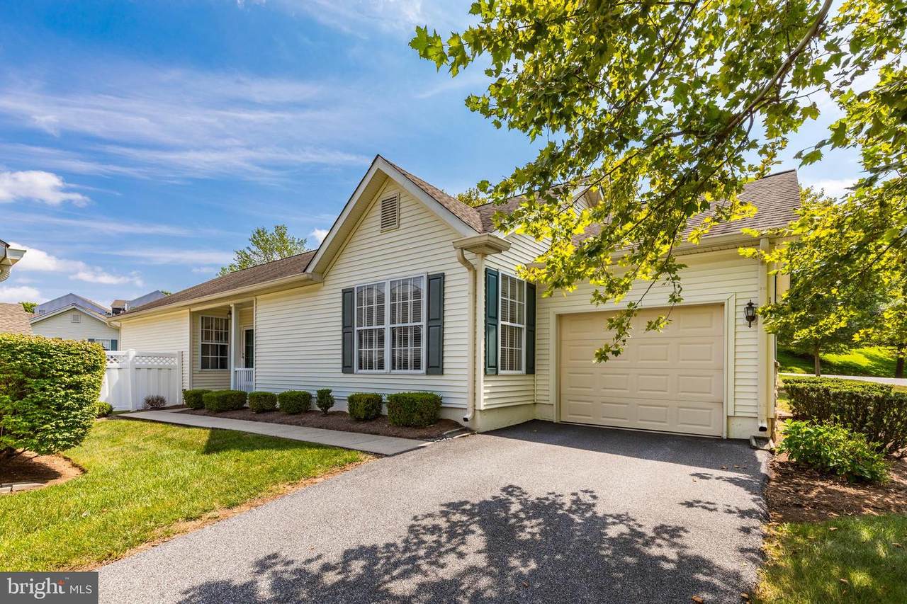 1000 Phipps Woods Court - Photo 1