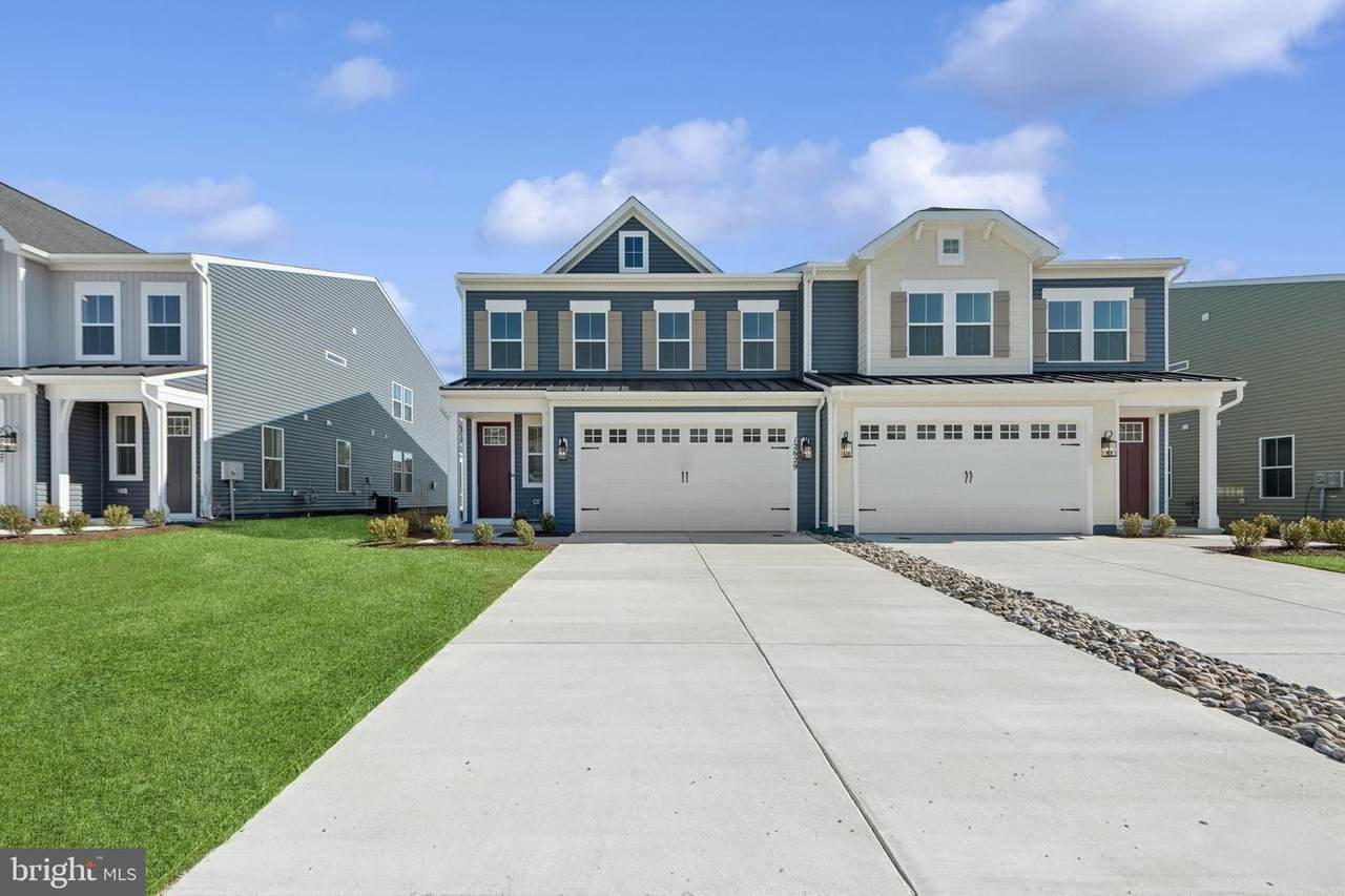 12673 Drum Creek Way - Photo 1