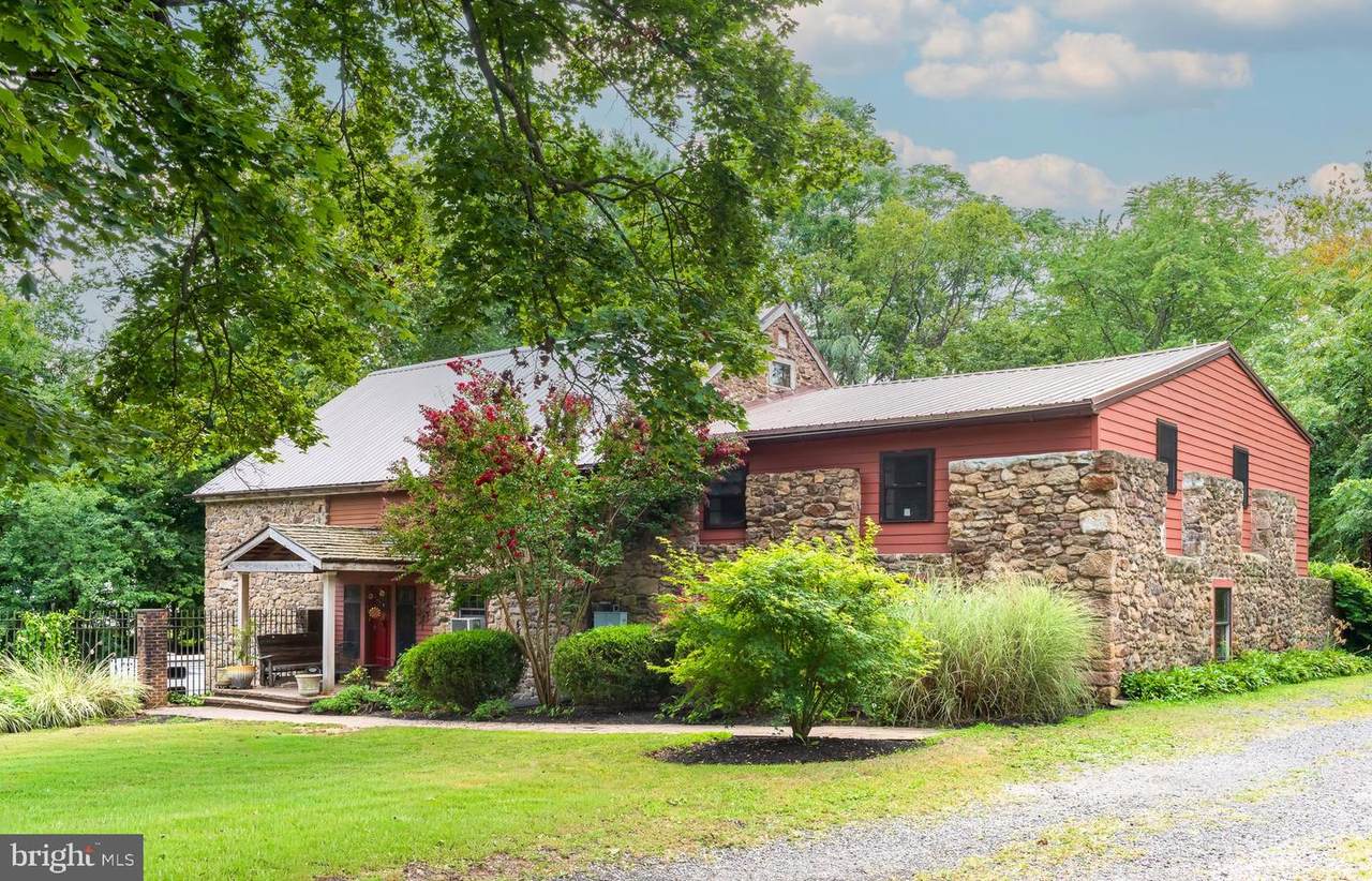 18 Pheasant Road - Photo 1