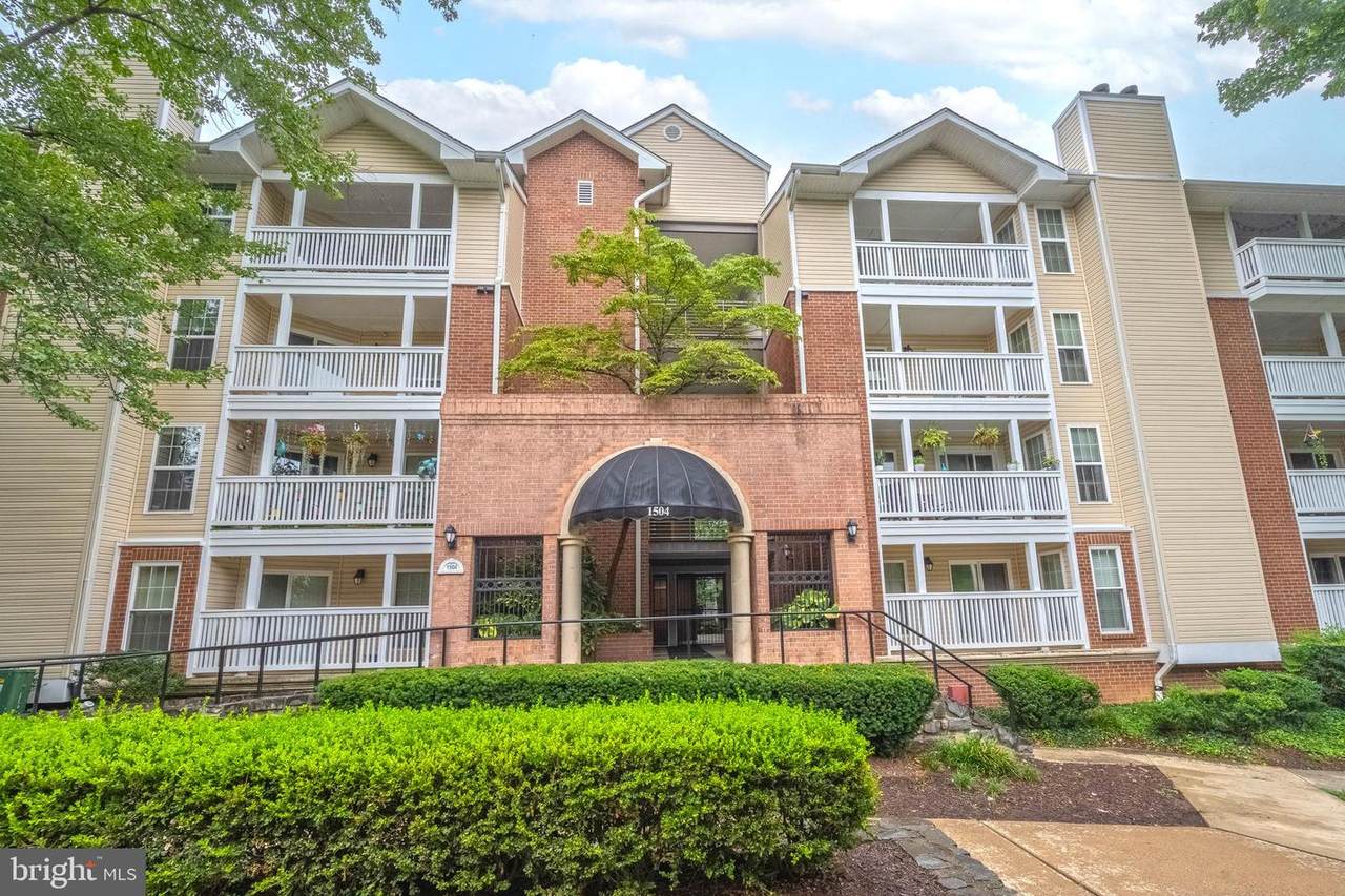 1504 Lincoln Way - Photo 1