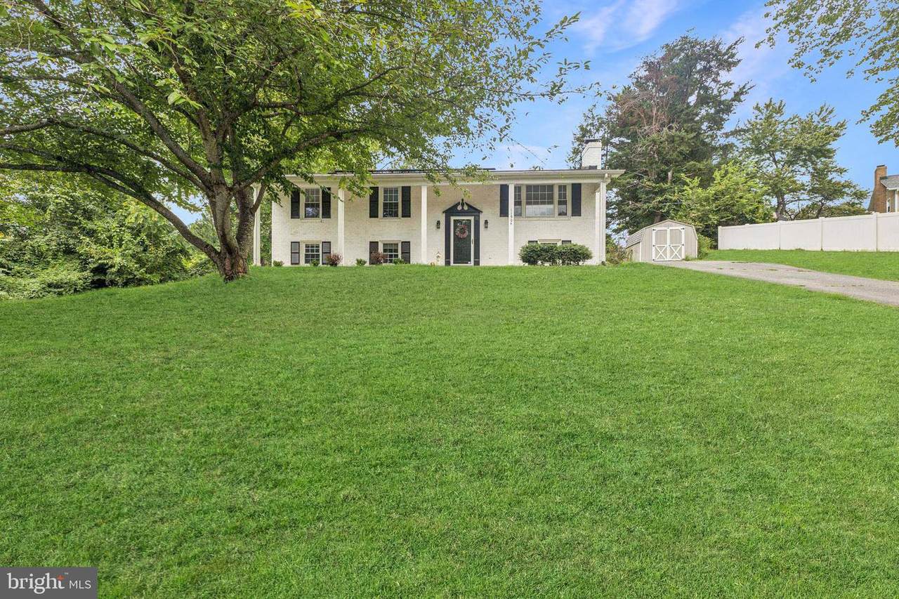 11904 Branchwater Street - Photo 1