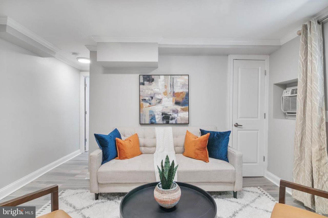 1708 Newton Street - Photo 1