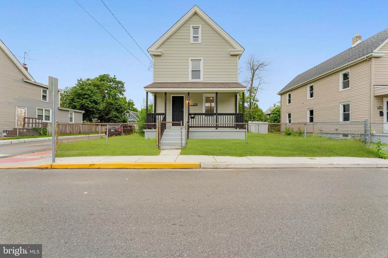 129 Washington Street - Photo 1