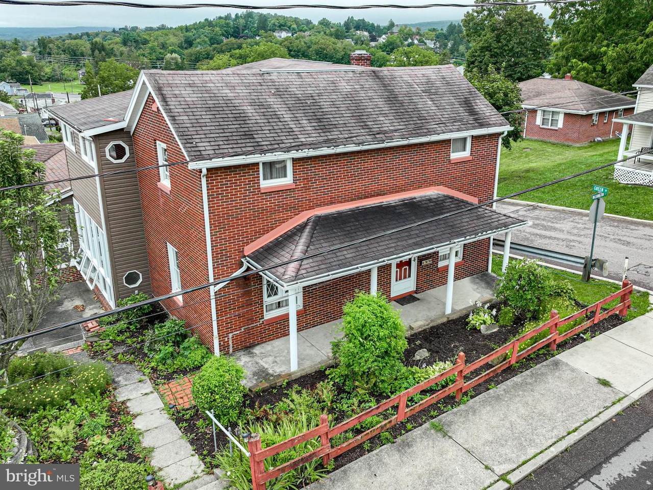 93 Washington Street - Photo 1