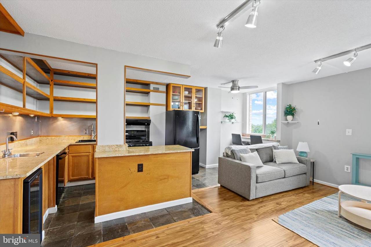 4242 East West Highway - Photo 1