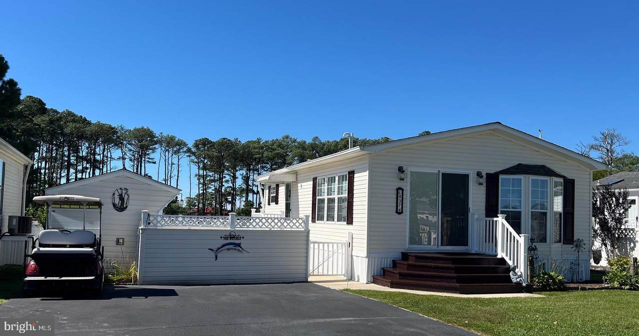 8374 Longboat Way - Photo 1