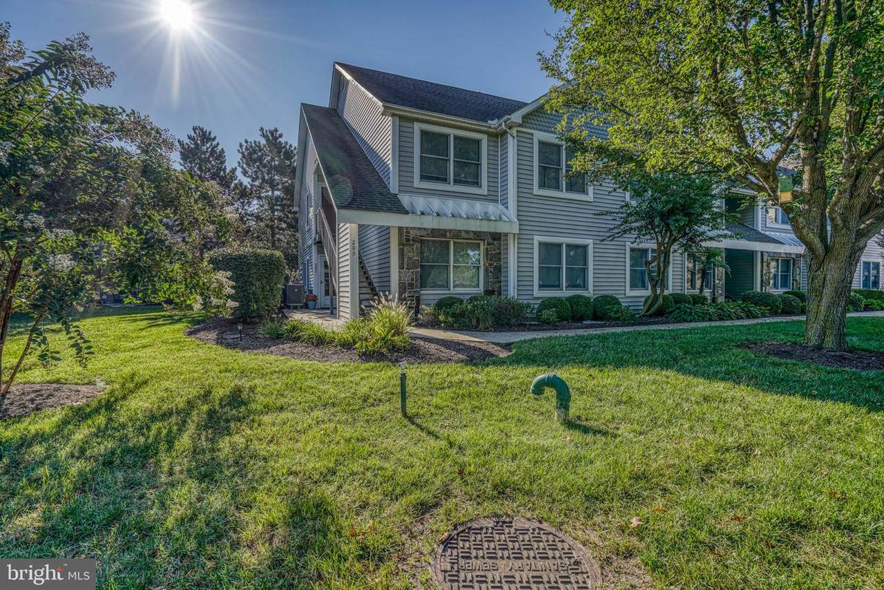 201 Golden Eye Court - Photo 1