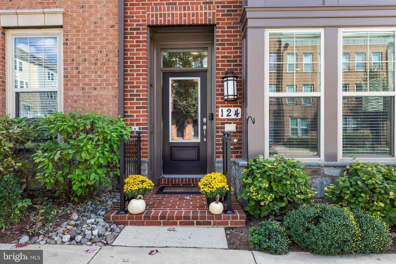 124 Kepler Drive - Photo 1