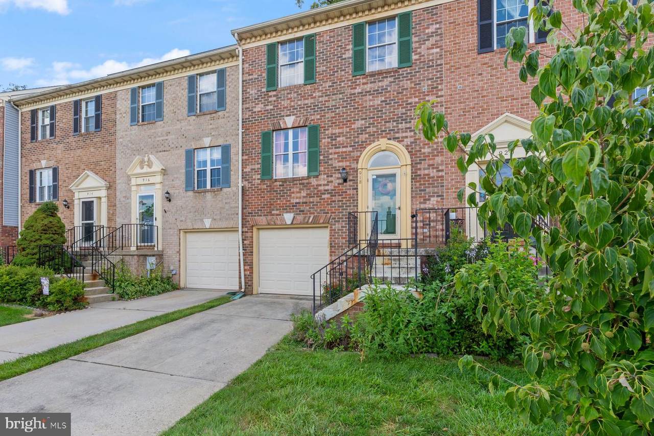 918 Chesney Lane - Photo 1