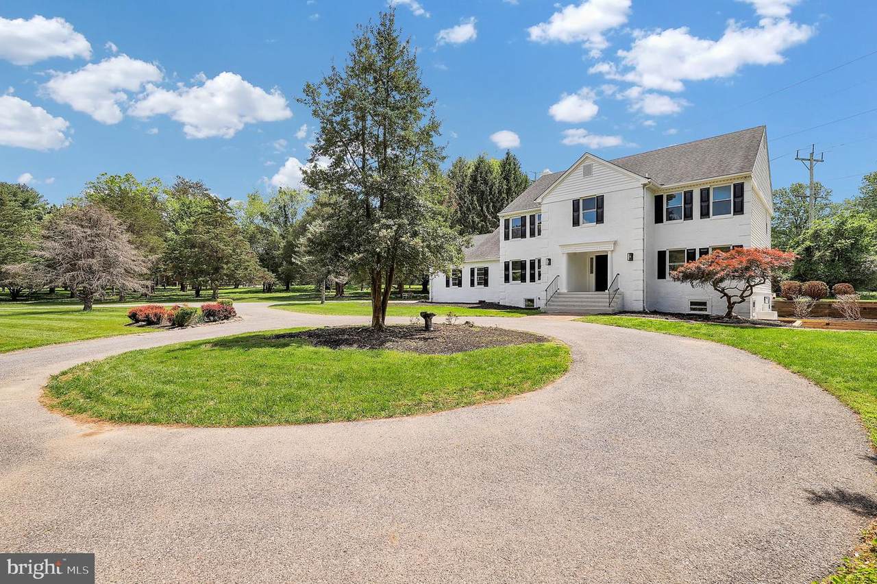 10510 White Clover Terrace - Photo 1