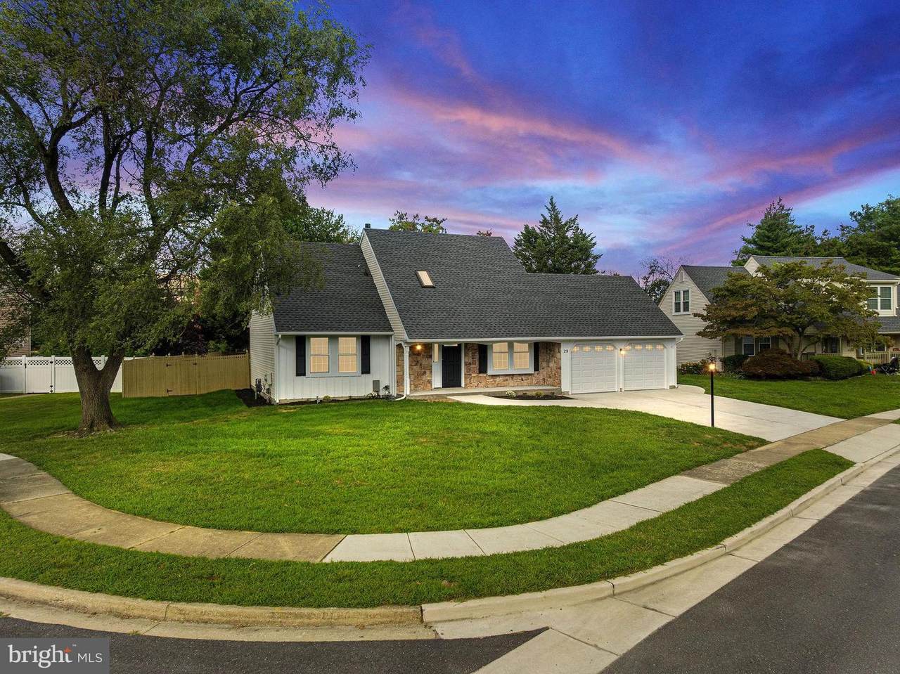 29 Apple Way - Photo 1