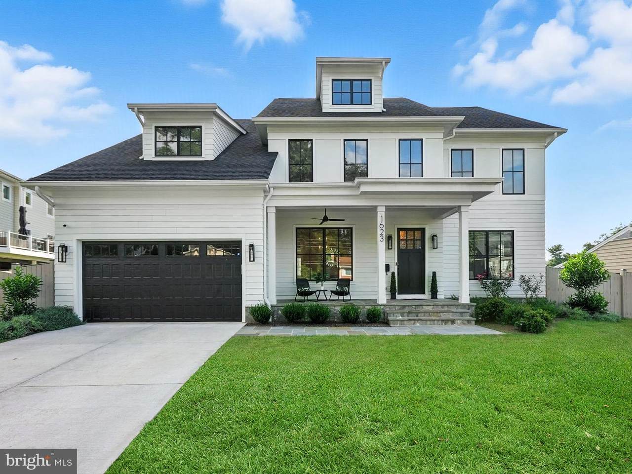 1623 Dempsey Street - Photo 1