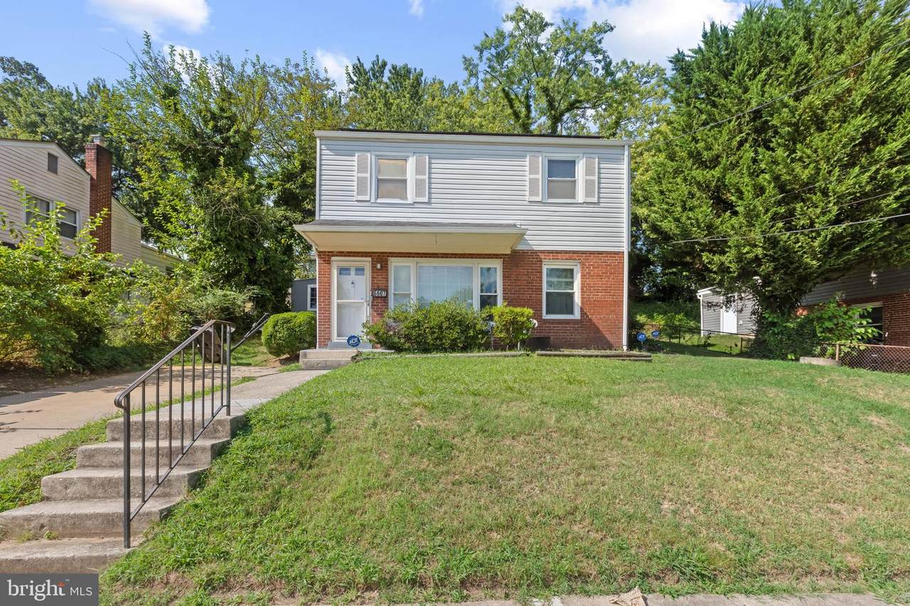 6607 Stockton Lane - Photo 1