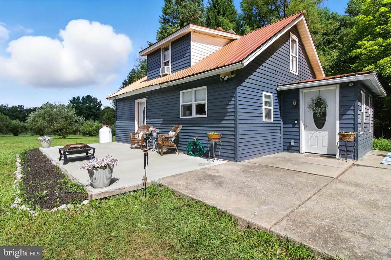 674 Red Schoolhouse Road - Photo 1