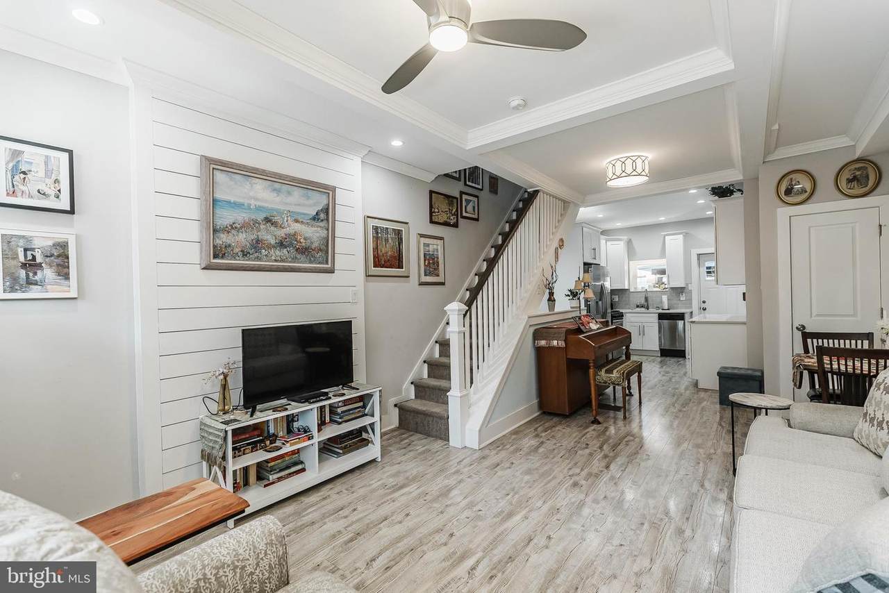 2504 American Street - Photo 1