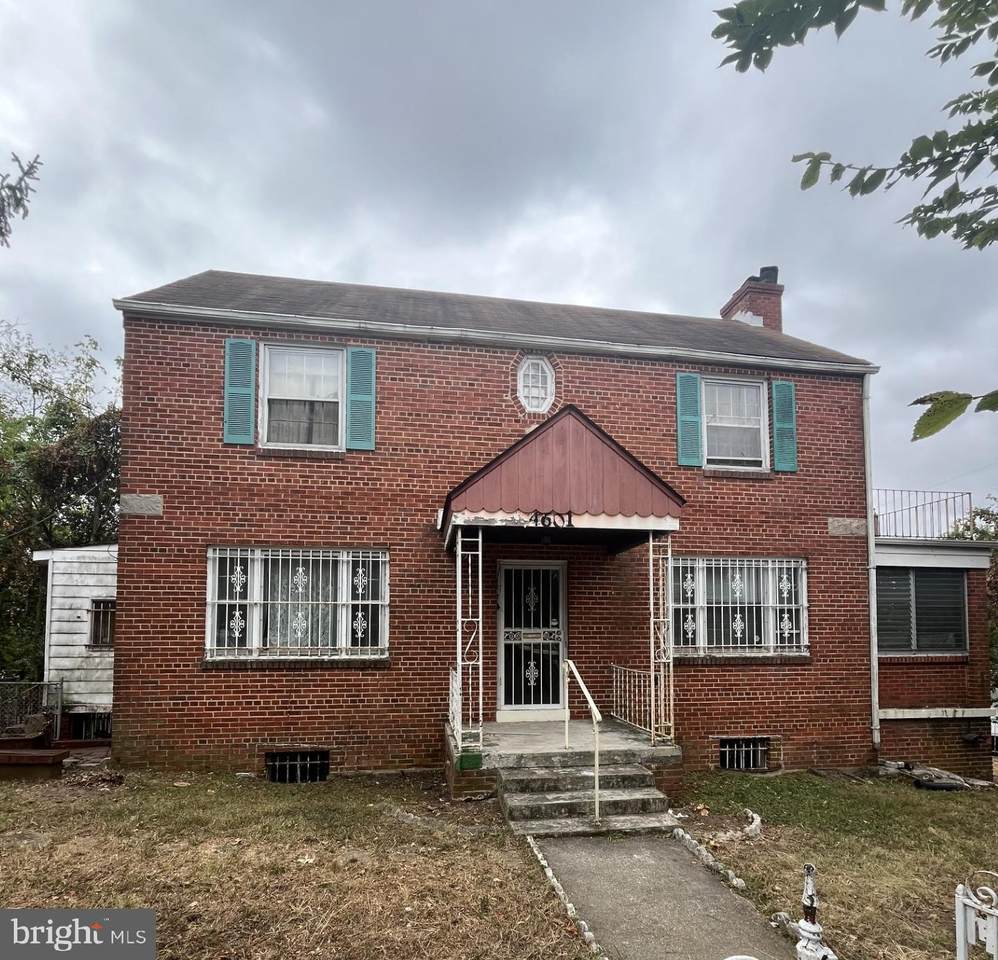 4601 Jay Street - Photo 1