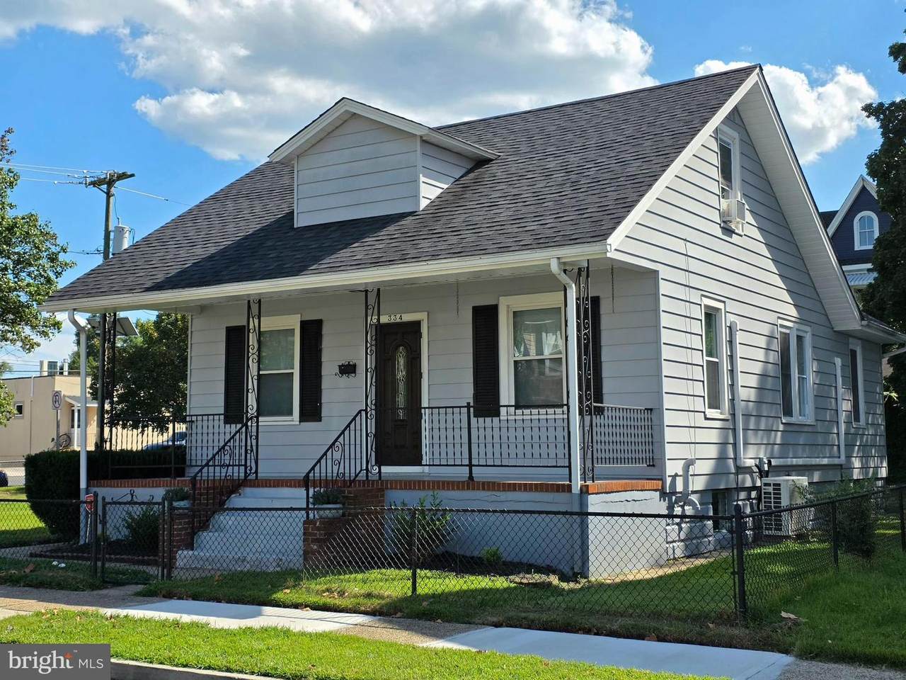 334 Kossuth Street - Photo 1