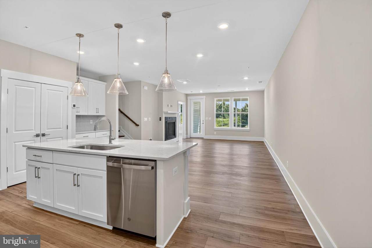 3700 Elizabeth River Drive - Photo 1