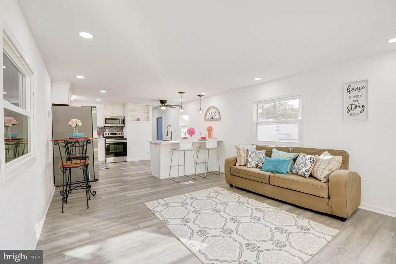 3 Clayton Drive - Photo 1