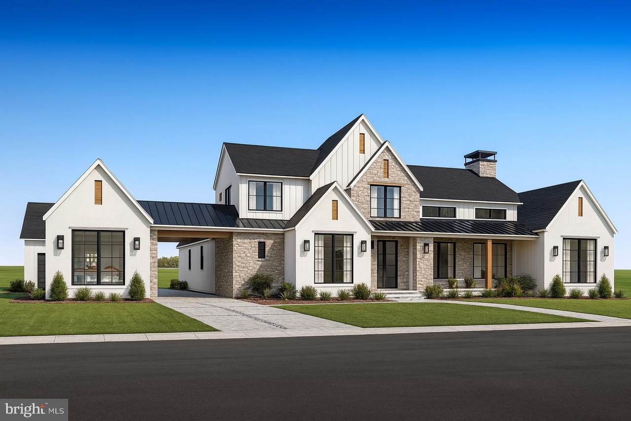 7461 Heritage Oak Terrace - Photo 1