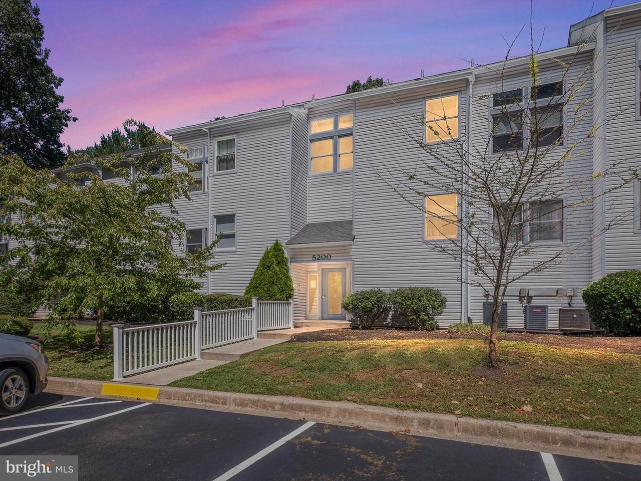 5207 Birch Circle - Photo 1