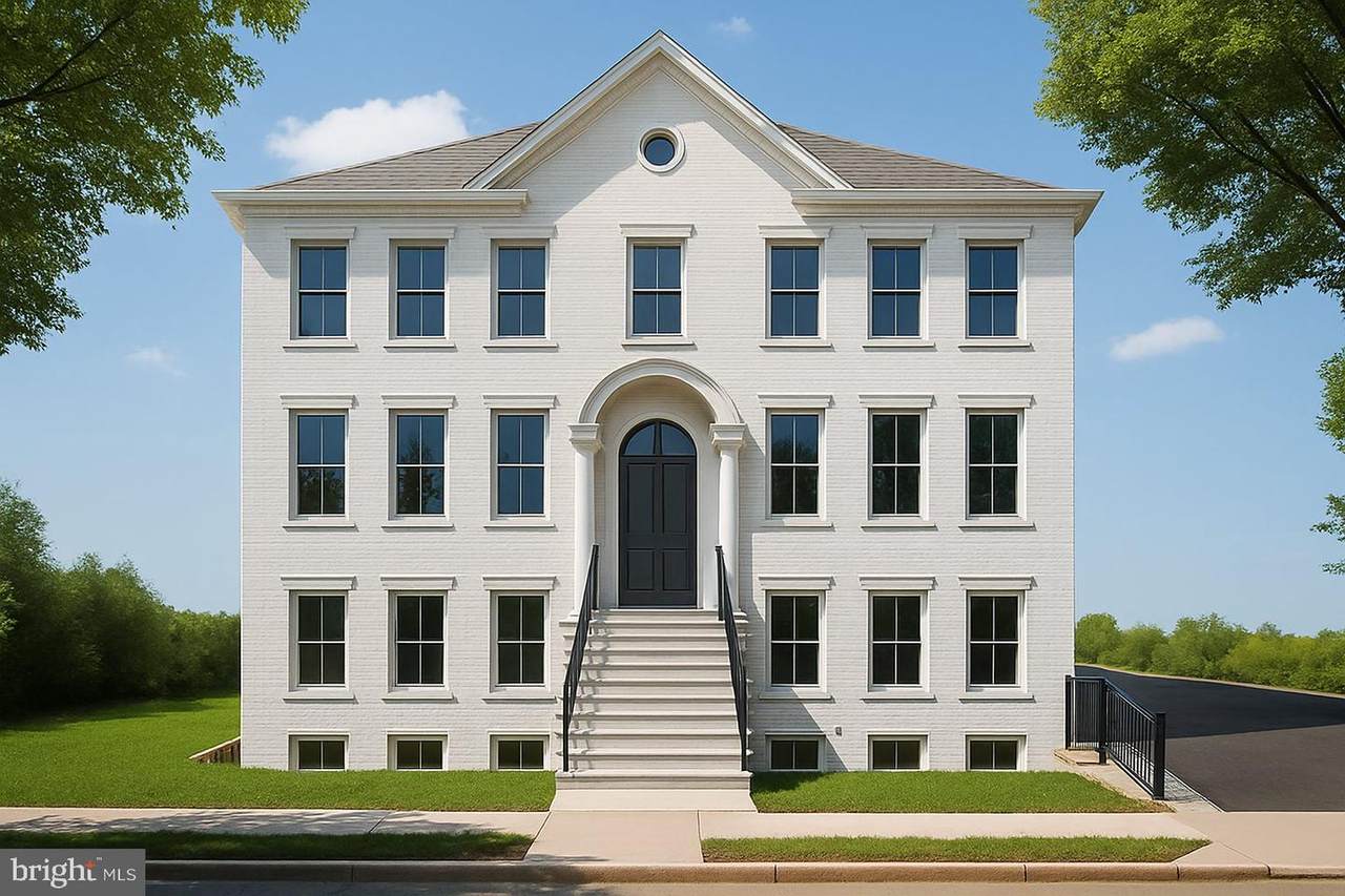 2504 41ST Street - Photo 1