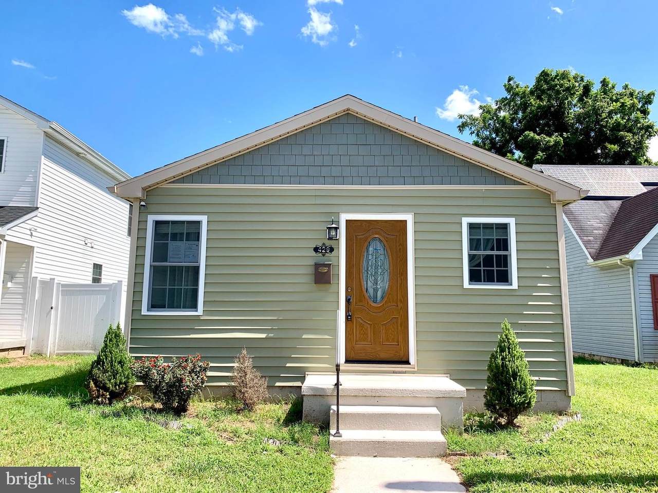 429 North Street - Photo 1