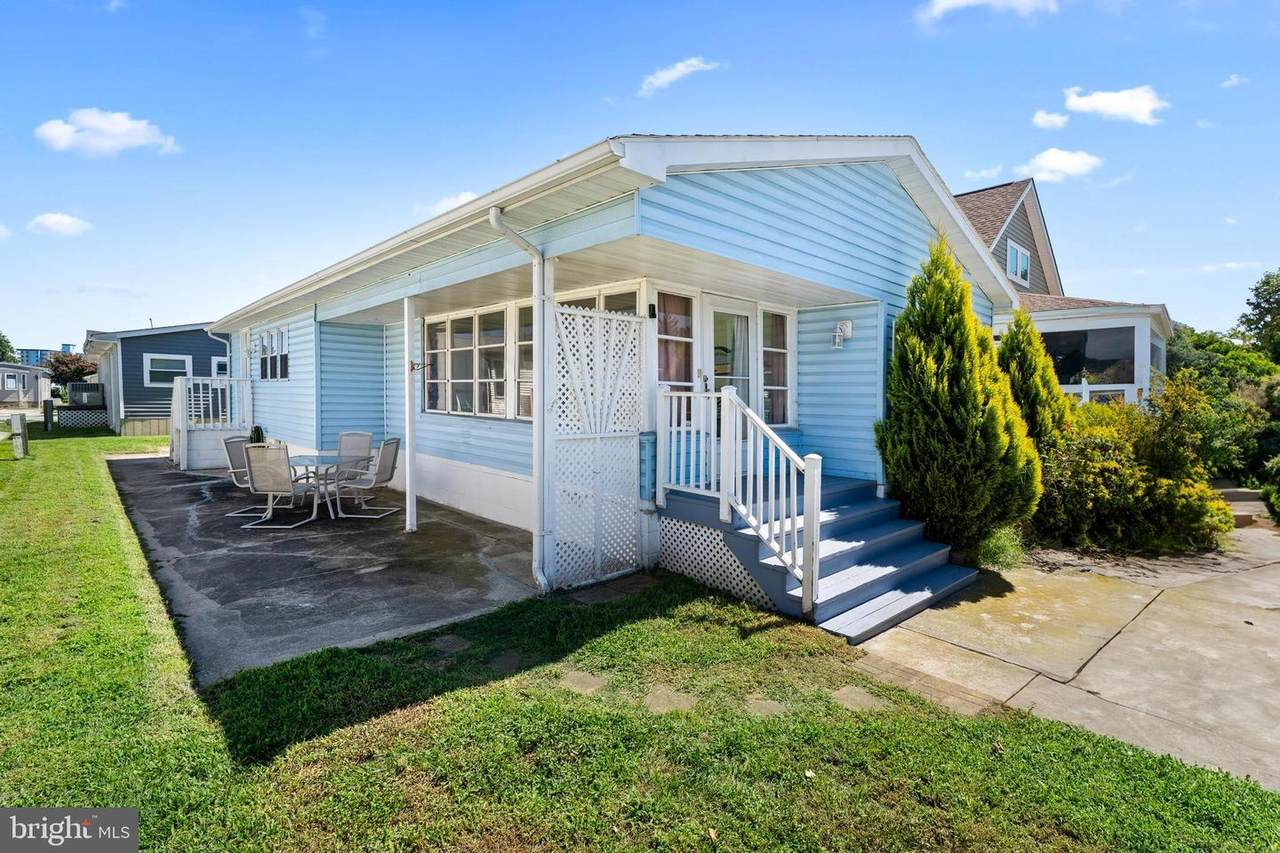 13318 Peachtree Road - Photo 1