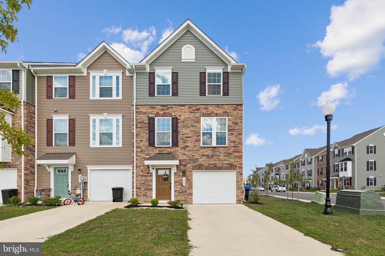 274 Doctor Andrews Way - Photo 1