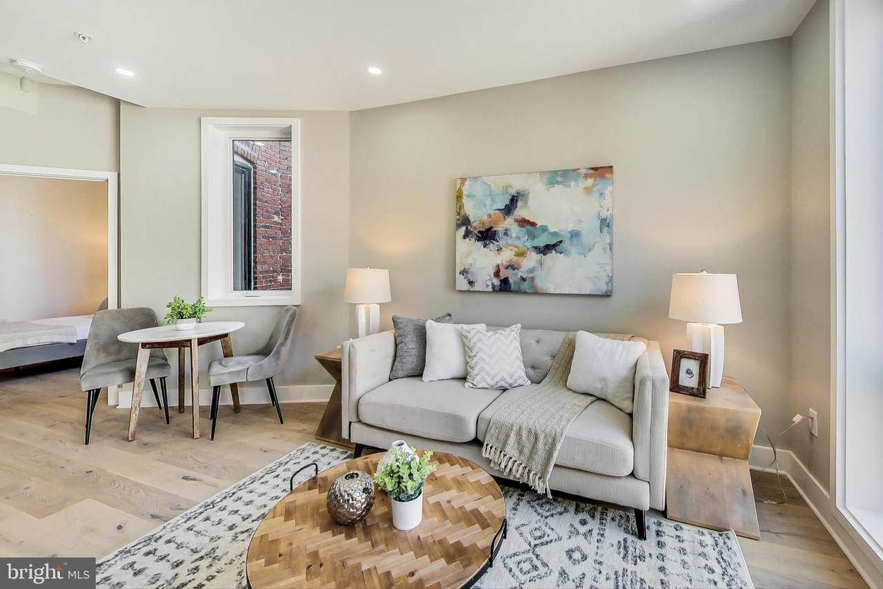 207 Florida Avenue - Photo 1