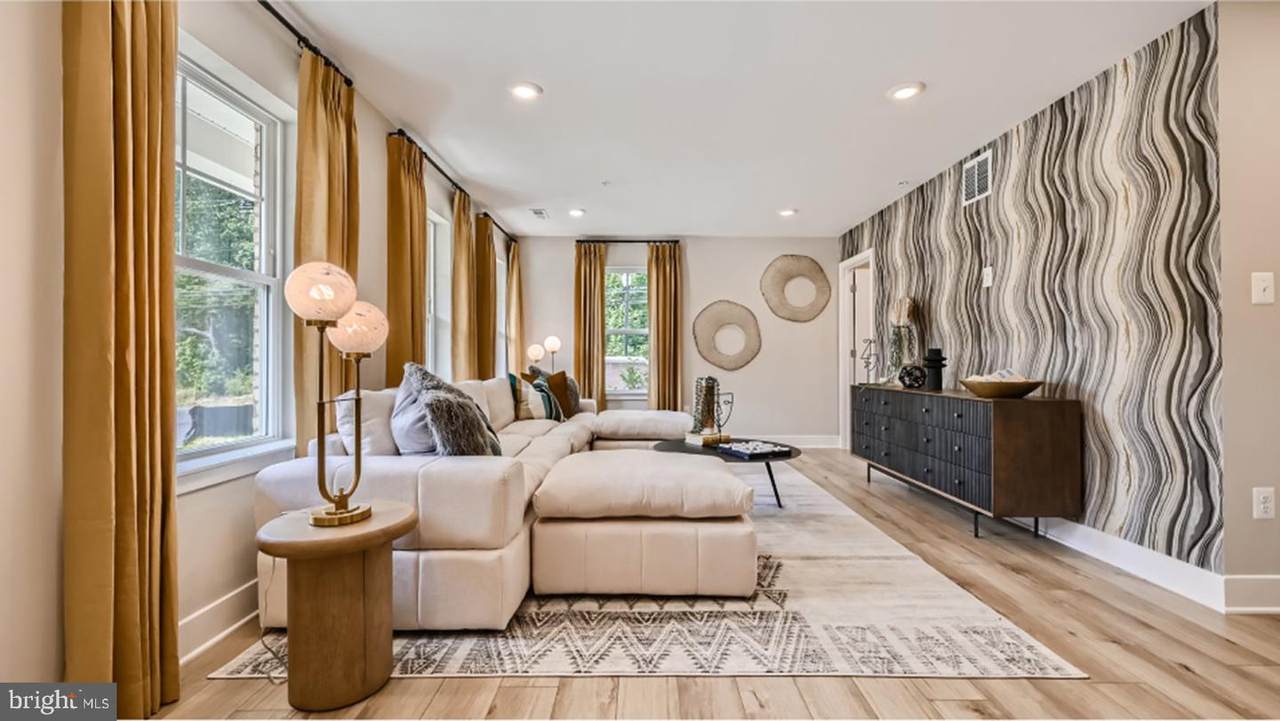 10667 Millport St - Photo 1