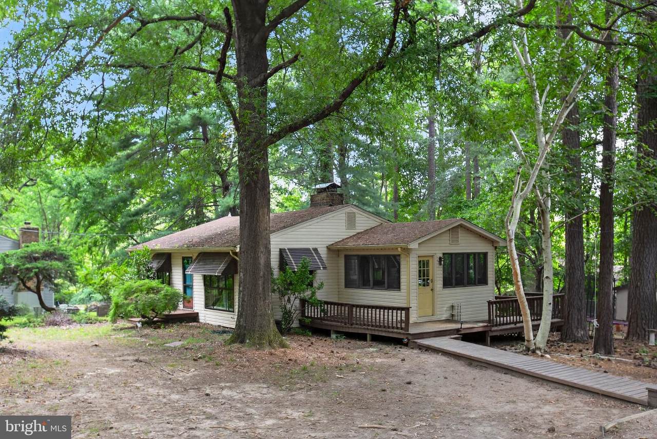 141 Poland Street - Photo 1