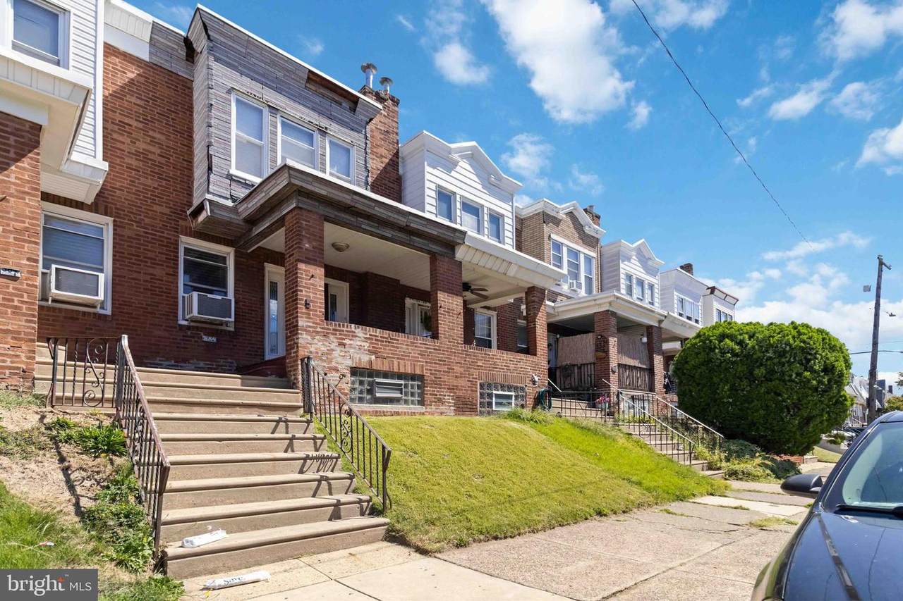 889 Anchor Street - Photo 1