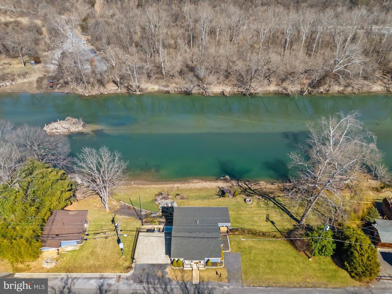 1408 Winchester Pike - Photo 1