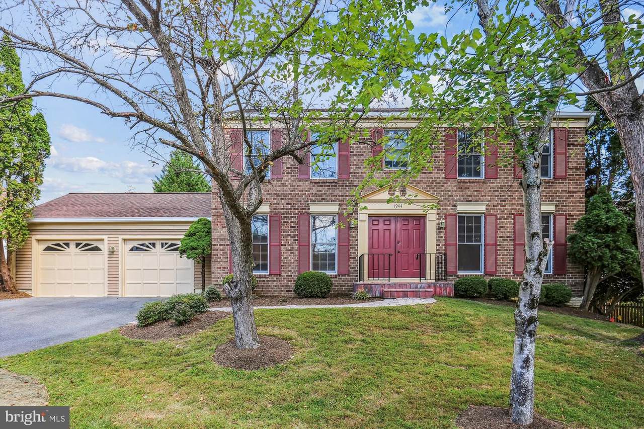 1944 Autumn Ridge Circle - Photo 1