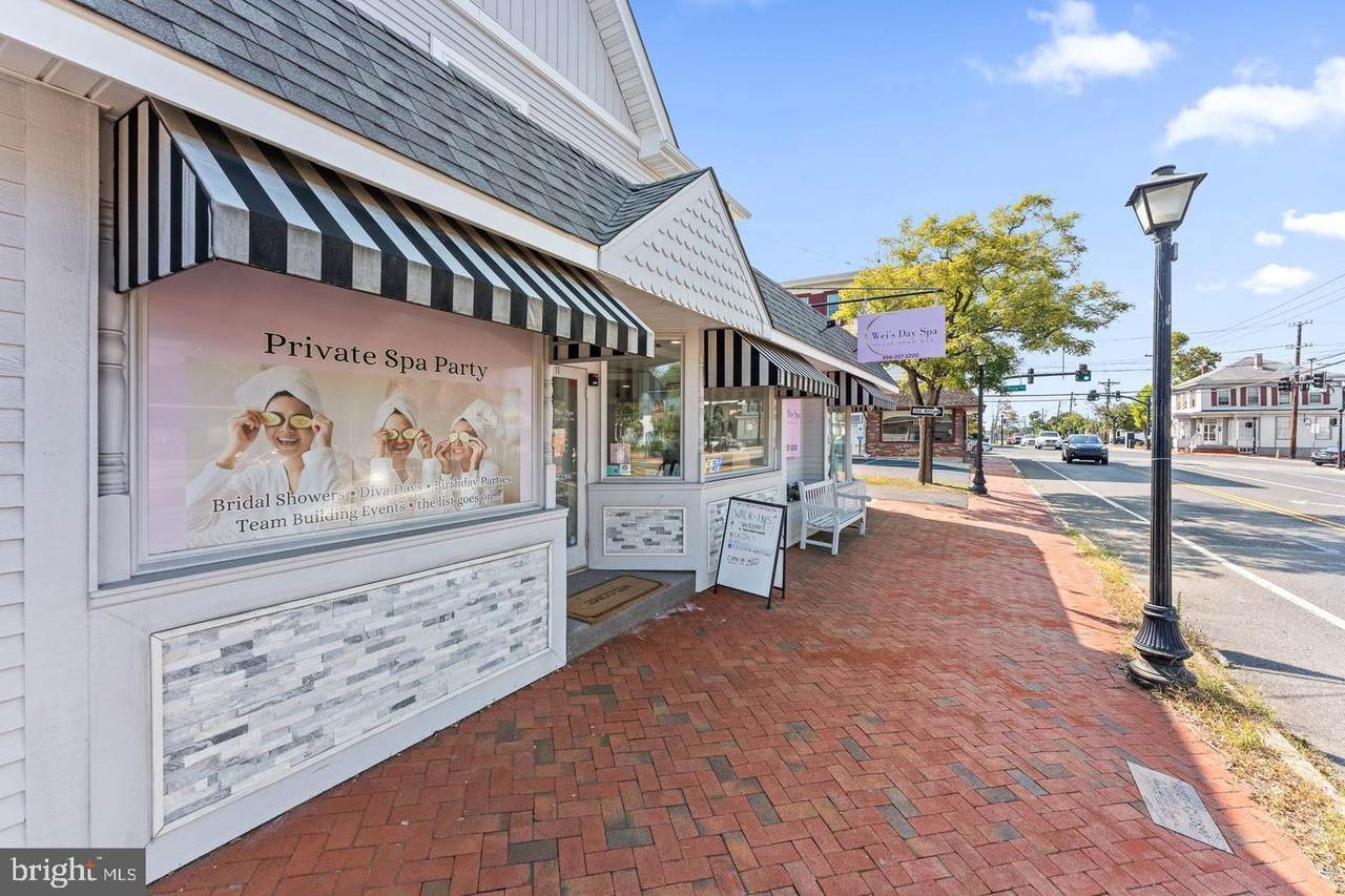 11 Main Street - Photo 1