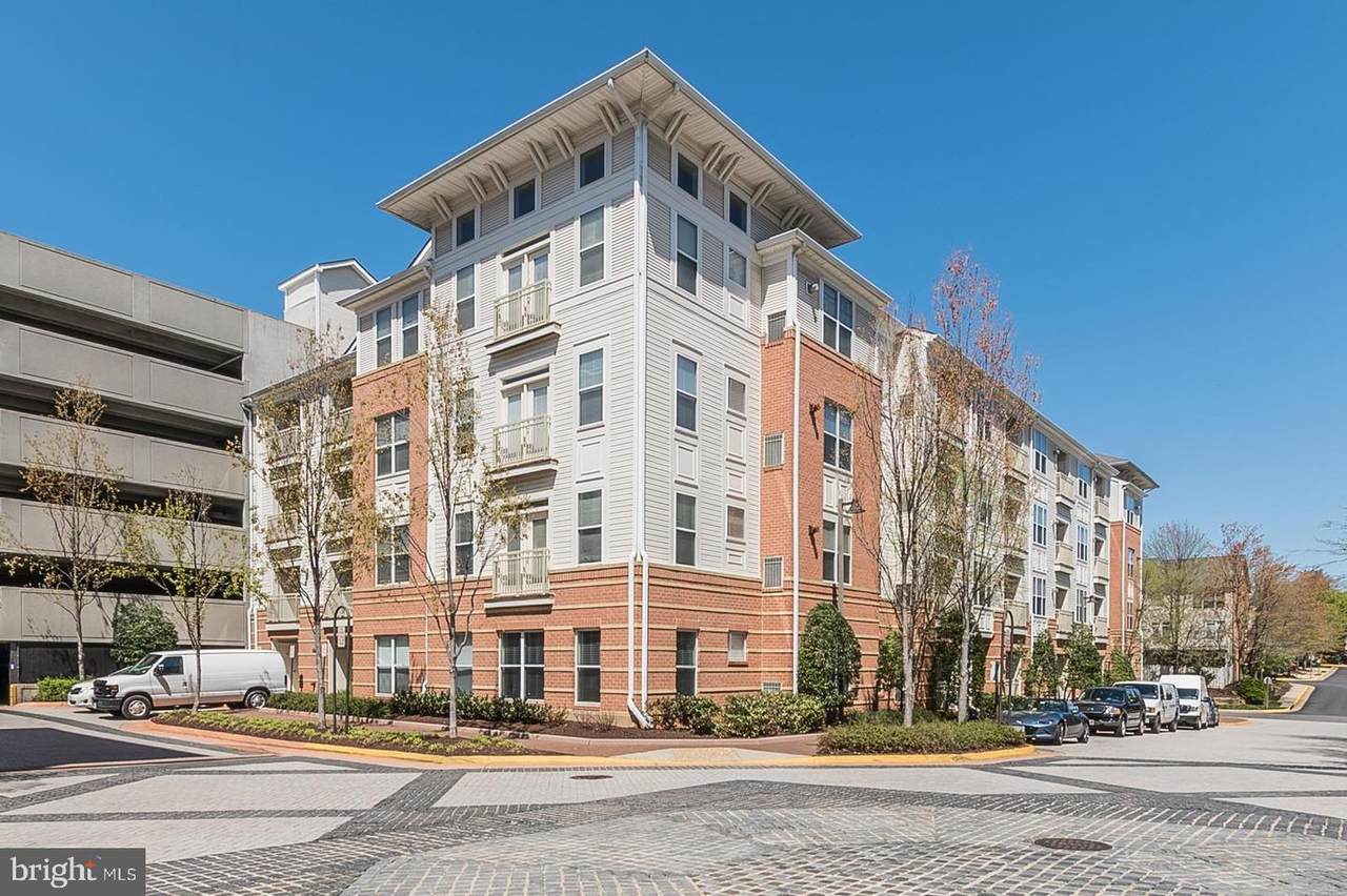 9490 Virginia Center Boulevard - Photo 1